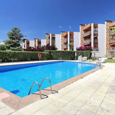 Parramon G 2 2 Apartment Roses